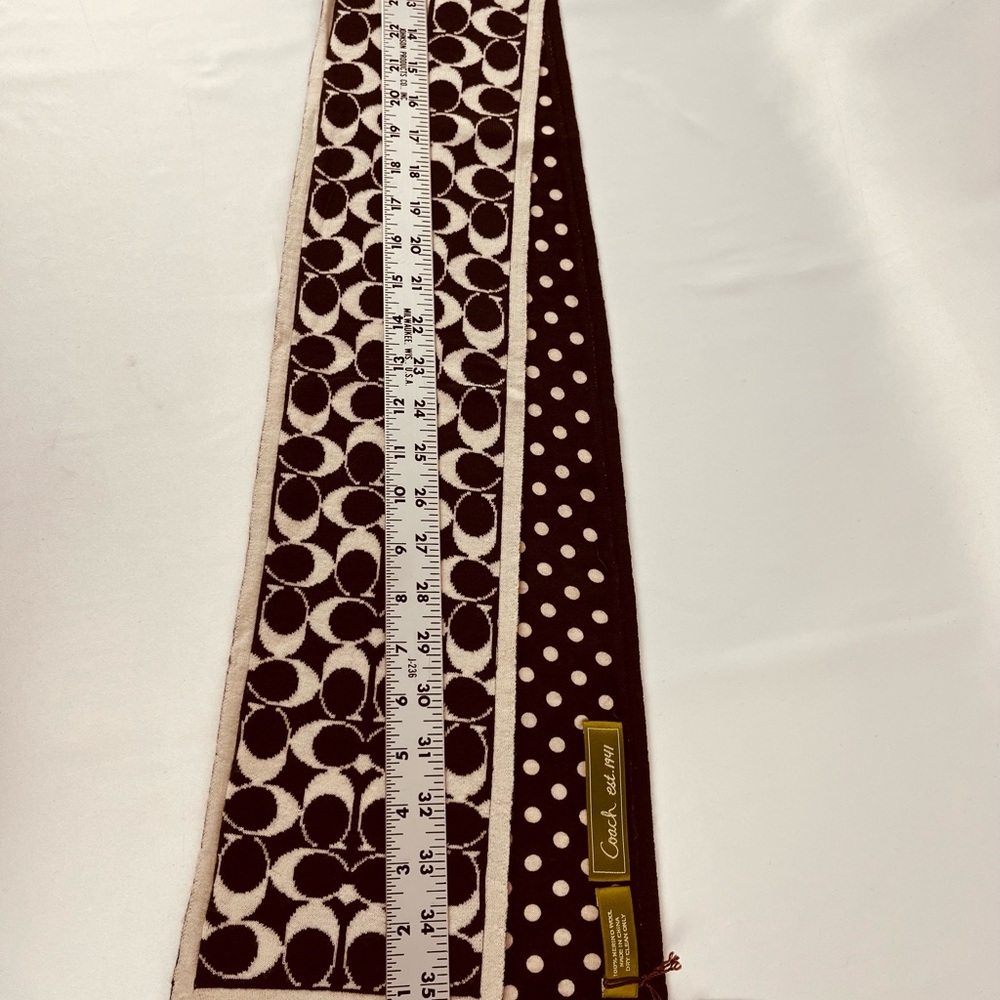 NWT Coach Signature C and Polka Dot Reversible Skinny Scarf Brown Cream - Picture 4 of 10